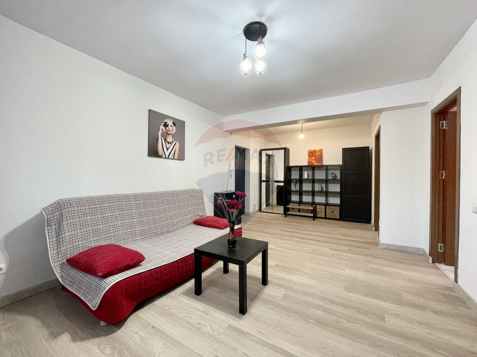Apartament 2 camere vanzare in bloc de apartamente Bucuresti, 1 Mai