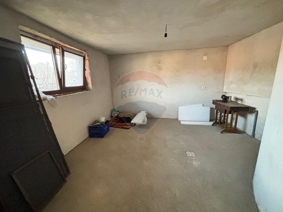 Casă Nouă pe 3 niveluri în Mediaș zona Baznei - priveliste superba