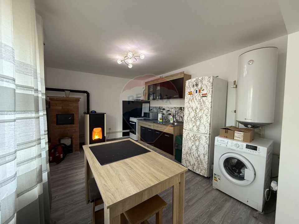 Casă / Vilă cu 3 camere de închiriat in Tuzla Constanta