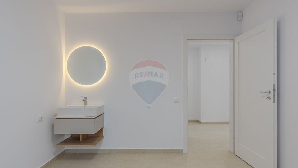 Clinica medicala-9 cabinete- URBAN PLAZA - bloc 15 parter!