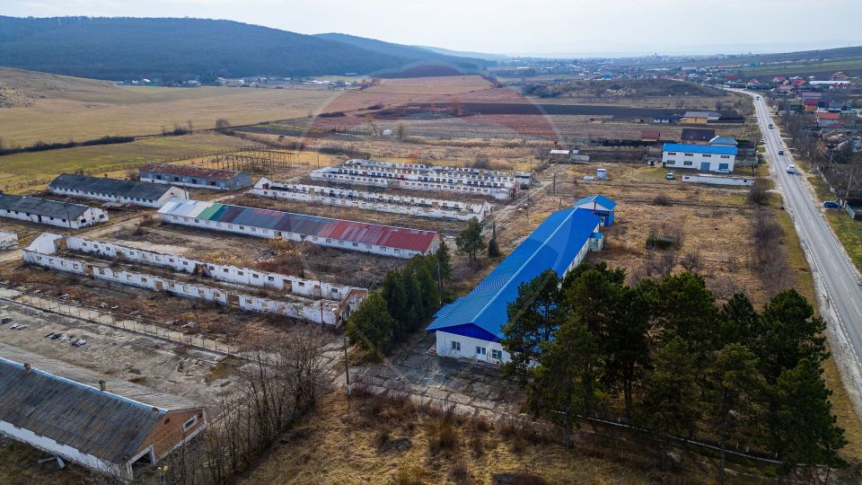 Spațiu industrial, comercial, depozitare,860mp,com Traian, jud Bacău,