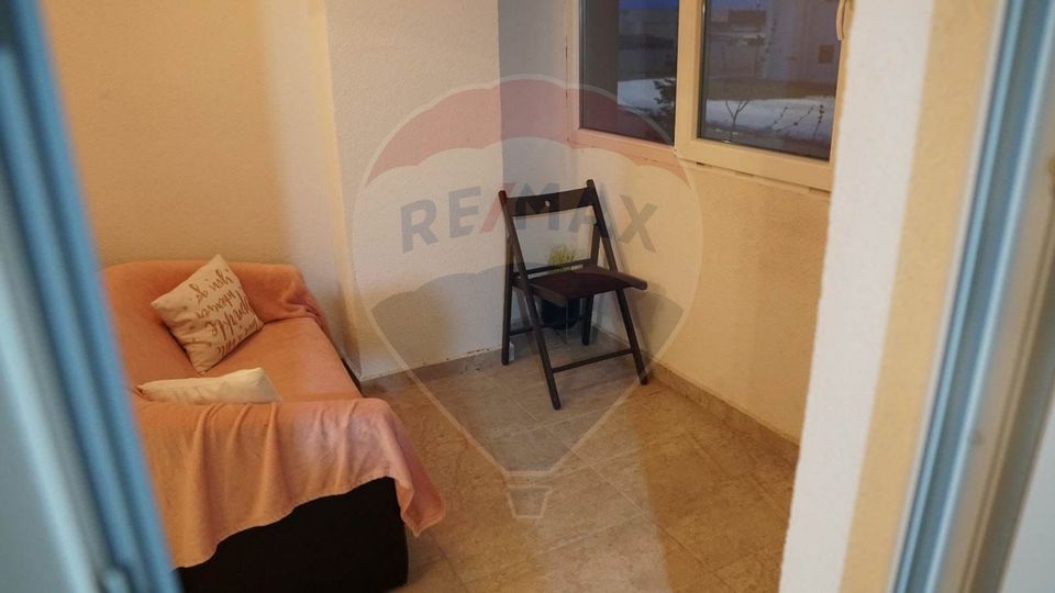 Apartament de închiriat cu două camere, et 1, zona Nord