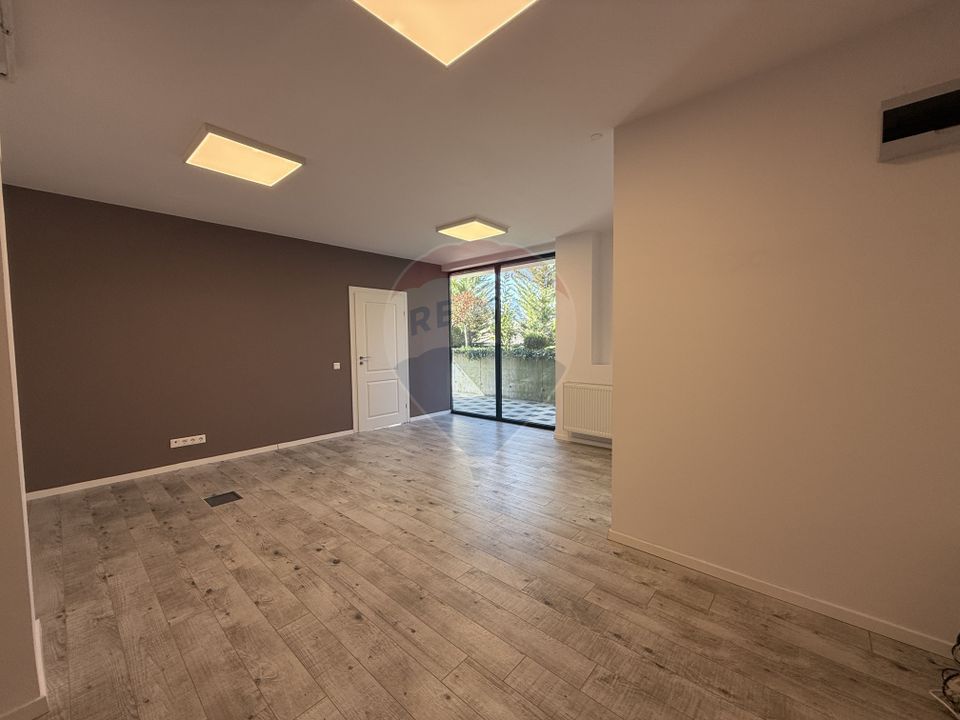 Spațiu comercial modern cu vad, 59mp în zona Borhanci, Comision 0%