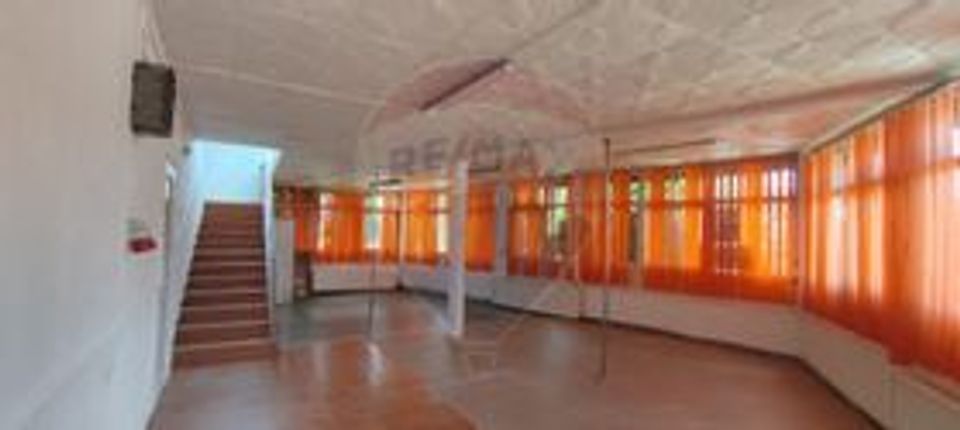 SPAȚIU COMERCIAL  / zonă intens circulată/ VÂNZARE /Șimleu Silvaniei