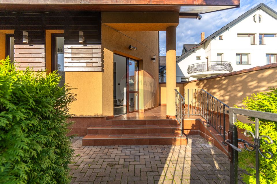 Spațiu de închiriat în Tractorul – 125 mp, renovat