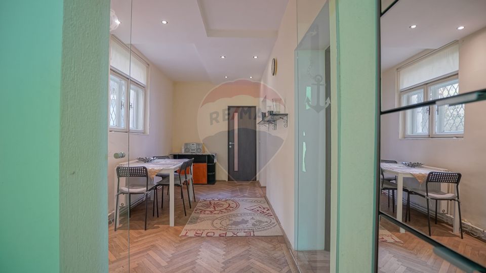 Corp de casă cu 2 apartamente și curte individuală, str. Făgetului