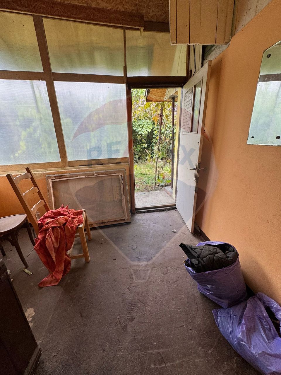 Casă / Vilă cu 3 camere în Răchitosu