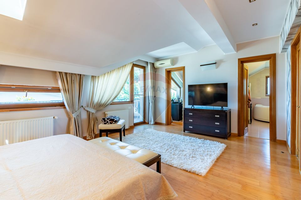 Casă / Vilă de vanzare in Corbeanca, str. Laguna albastra, langa lac