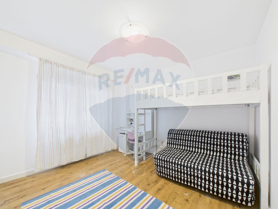 3 room apartment - ultracentral, Romana Square