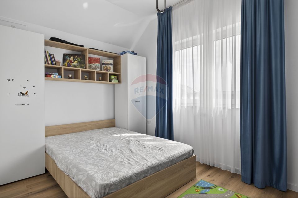 Casă la cheie cu teren 544 mp de vanzare in zona 6 Vanatori,Arad