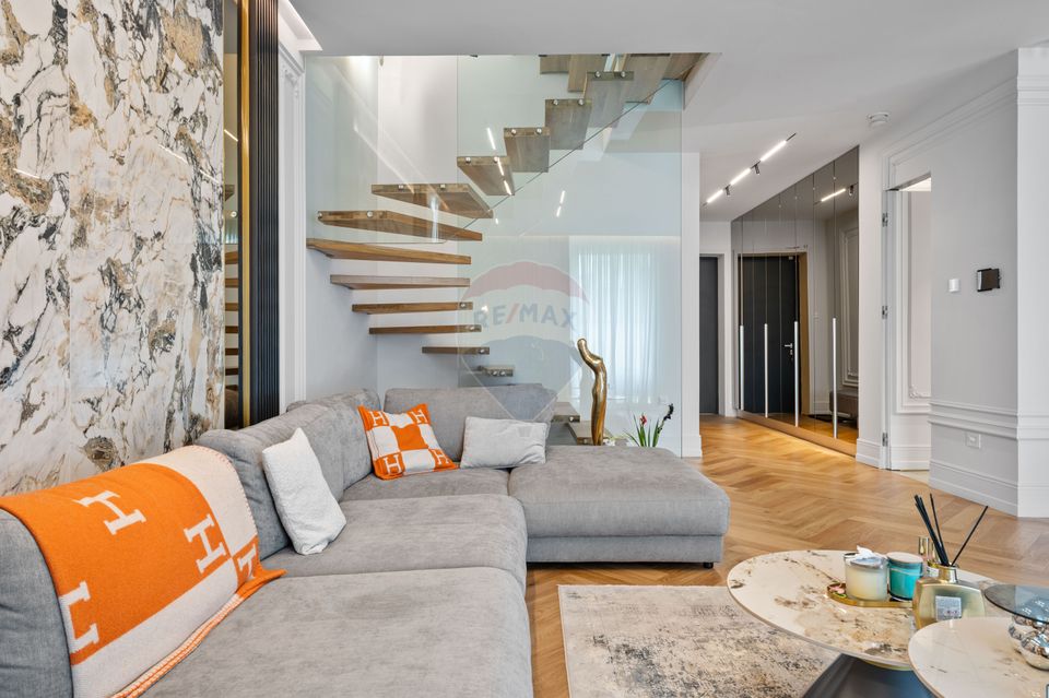 Arhitectură, tehnologie și lifestyle premium într-o vilă spectaculoasă