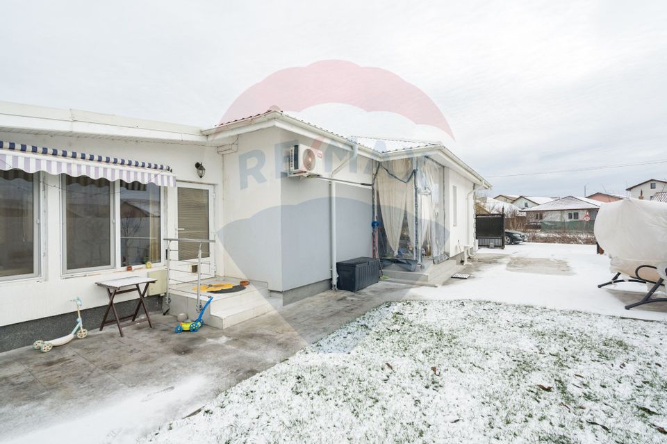 4 room House / Villa for sale