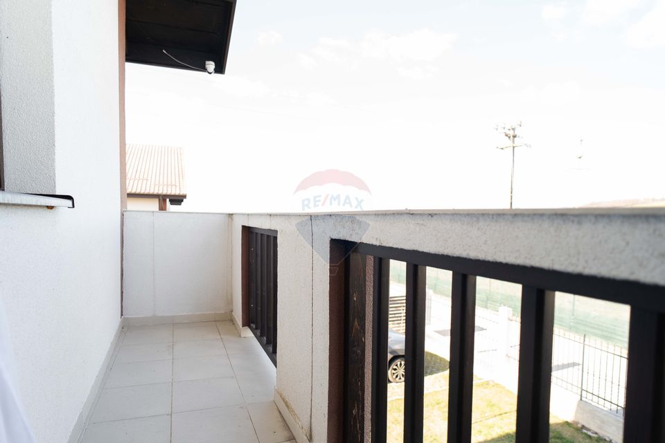 0% Comission - Modern Duplex for Sale – Ciurbești, Iași