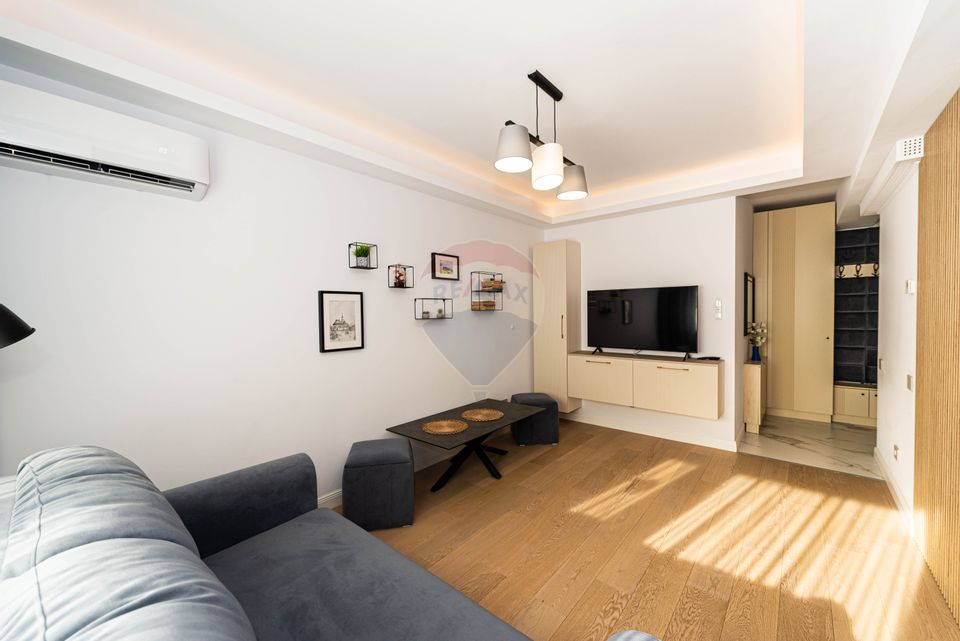 Rent apartment 2cam, block 2023, Piata Constitutiei fantani