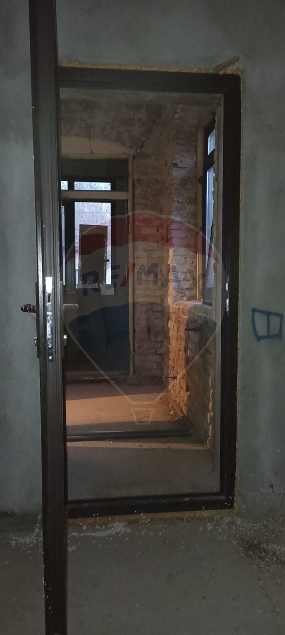 3 room House / Villa for sale