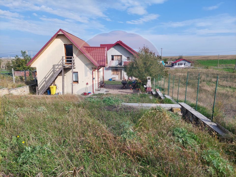Casa de vanzare in Sarata jud. Bacau