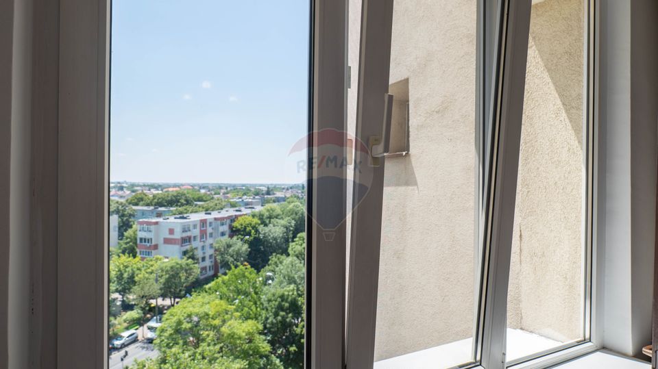 Vanzare apartament 3 camere - zona Antiaeriana