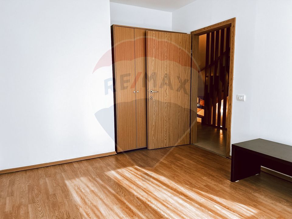 Spacious apartment for rent in Green Valley area - Noua