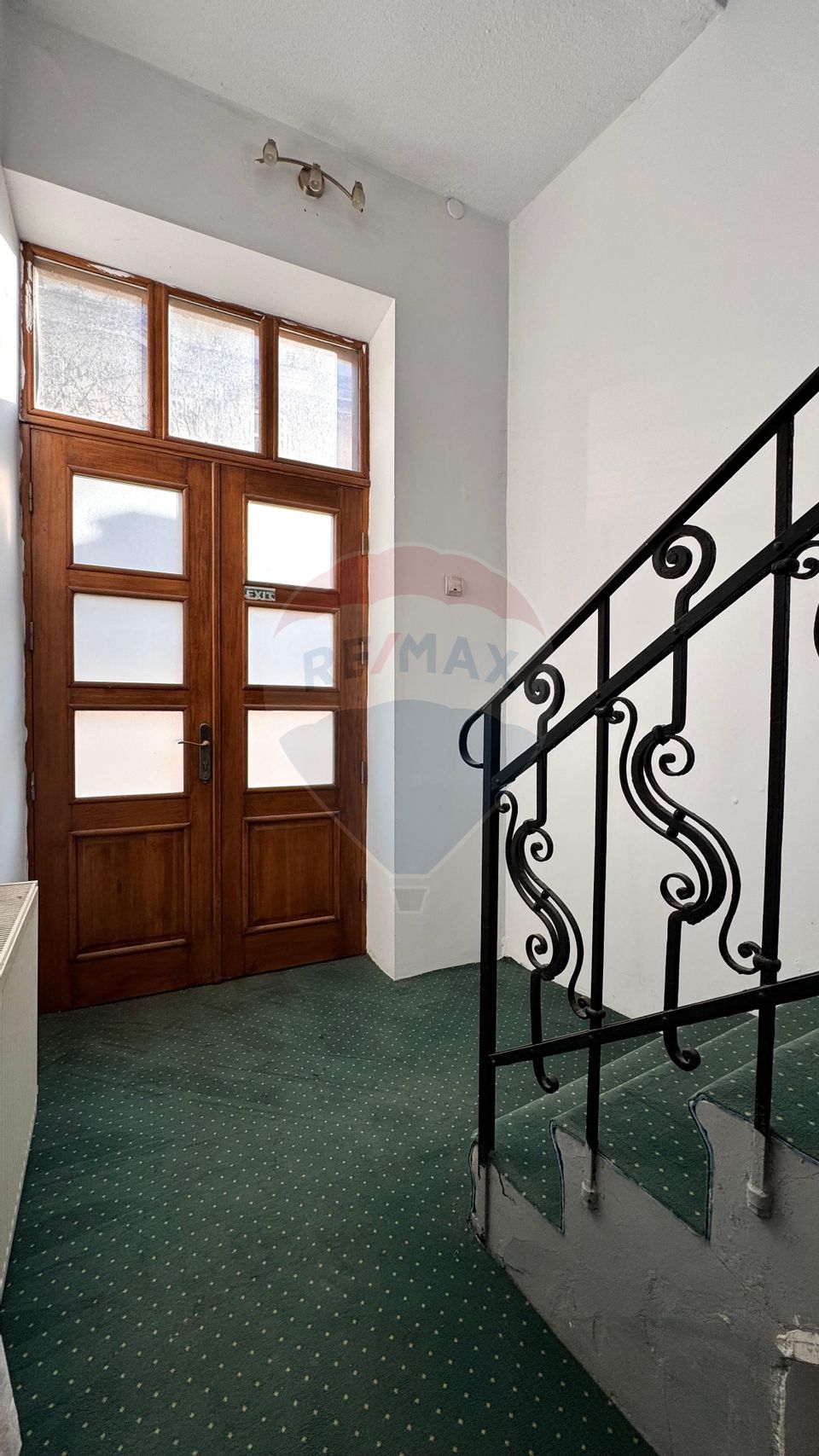 16 room House / Villa for sale, Peninsula area