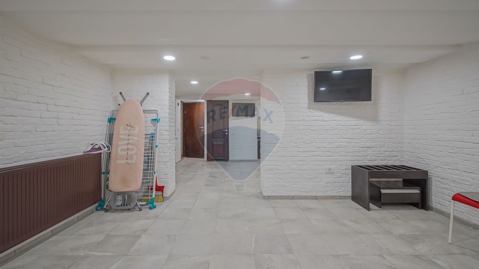 Casă deosebită în Brașov, afacere sau locuință multifuncțională!