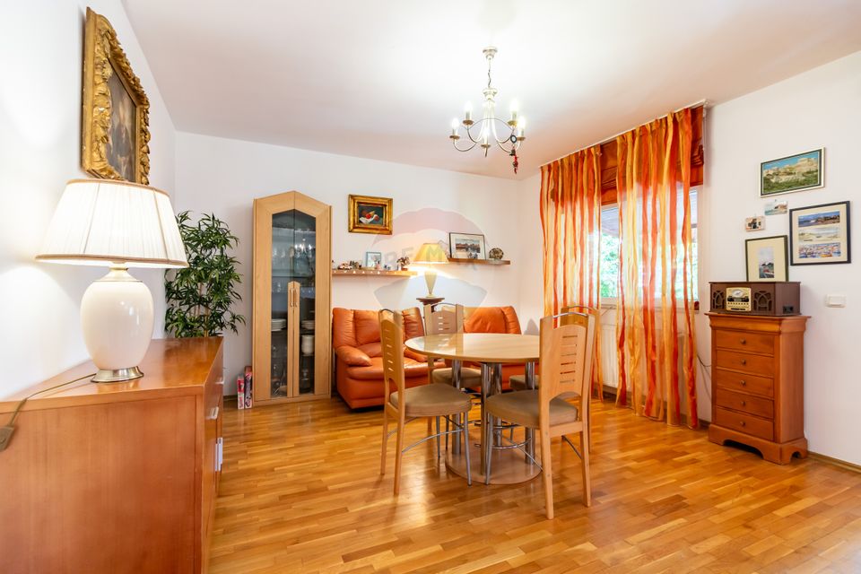 Casă / Vilă în Pipera