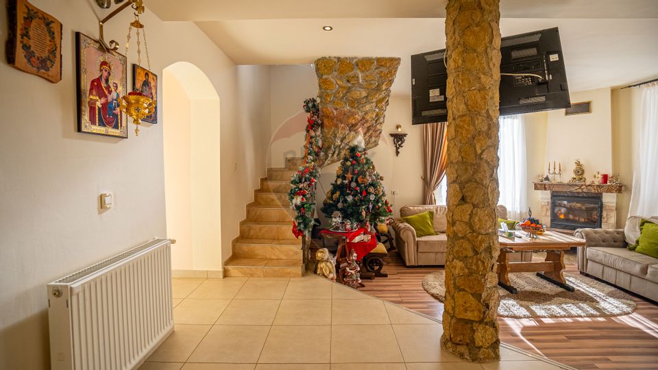 5 room House / Villa for sale