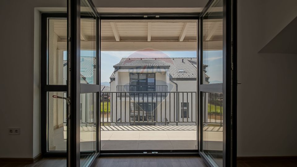 COMISION 0%! Apartament cu 2 camere | PARCARE | DECOMANDAT