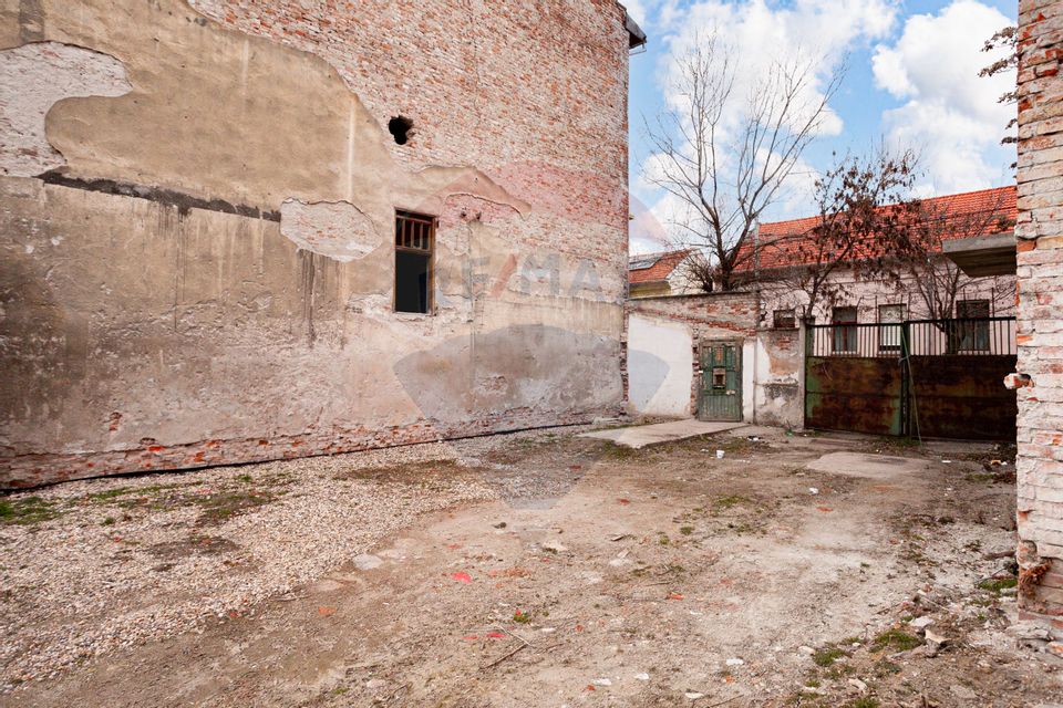 Casă + teren 786 mp – strada Transilvaniei