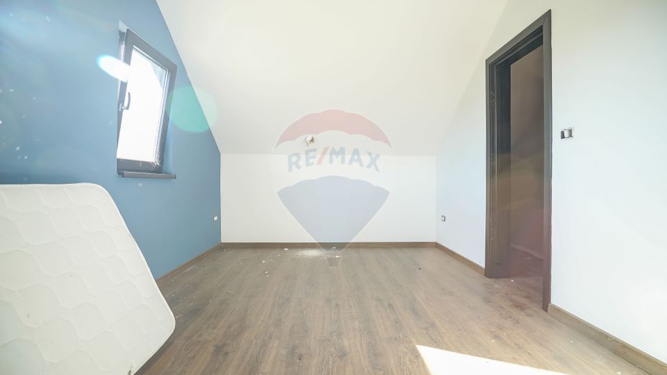 5 room House / Villa for sale, Triaj area