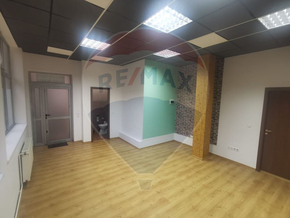 Spațiu comercial de 34mp de închiriat în zona centrală