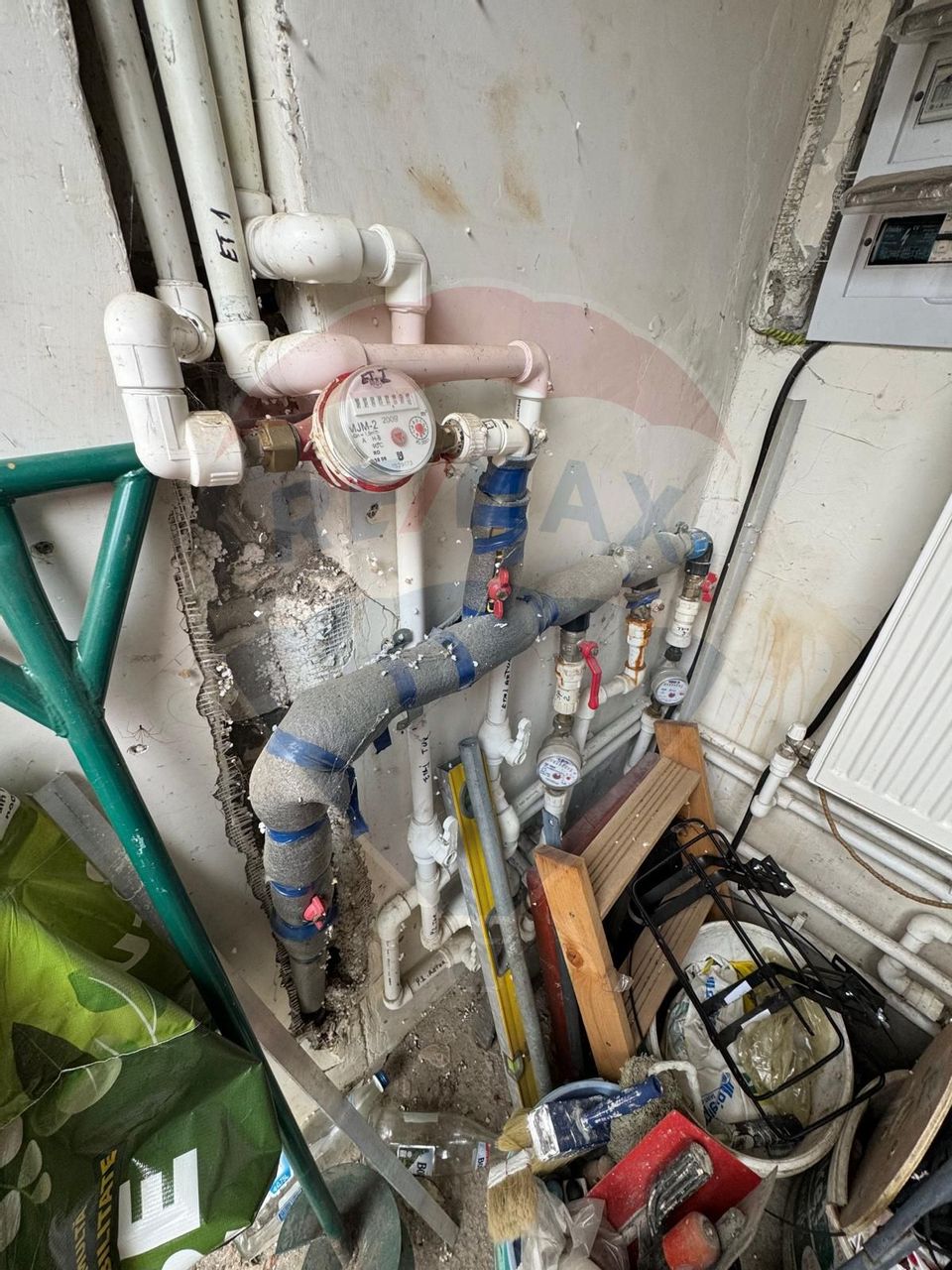 Casă / Vilă cu 8 camere de vânzare în zona Est
