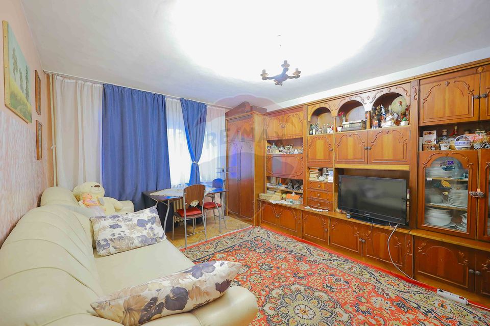 4 room Apartment for sale, Iosia area