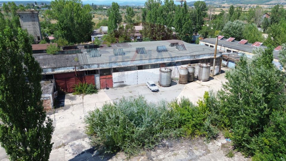 12,000sq.m Industrial Space for sale, Periferie area