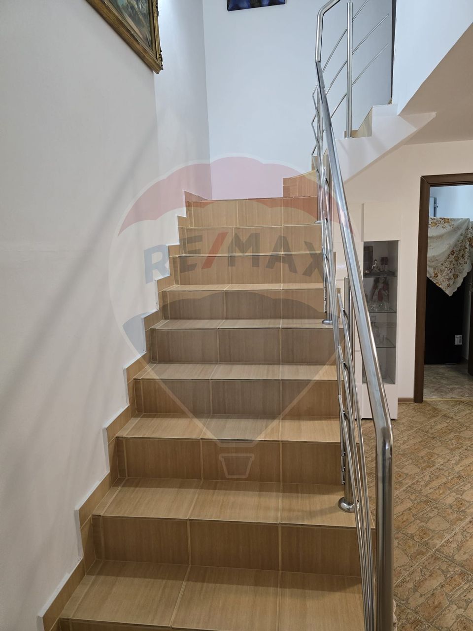 Casă / Vilă mobilata si utilata