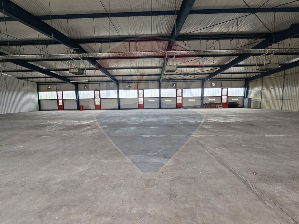 760sq.m Industrial Space for rent, Periferie area