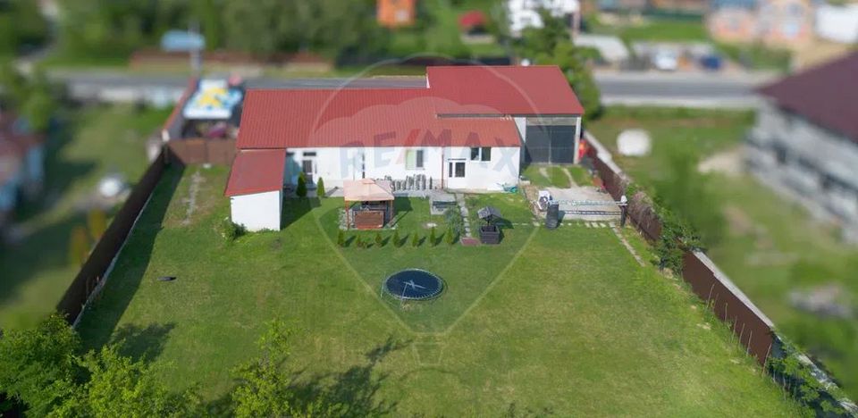 200sq.m Commercial Space for sale