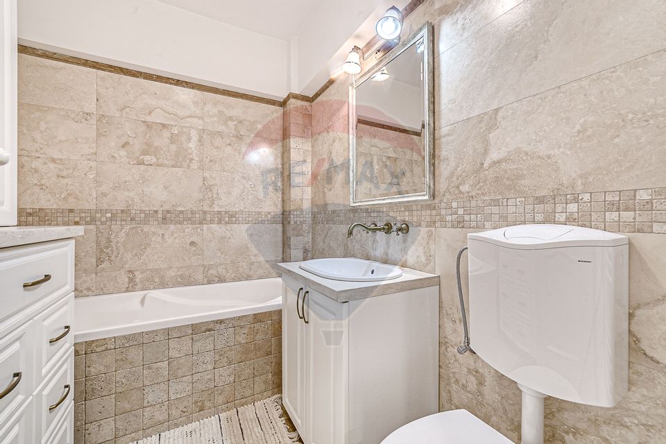 Apartament cu 4 camere premium de vanzare în zona Aurel Vlaicu, Arad