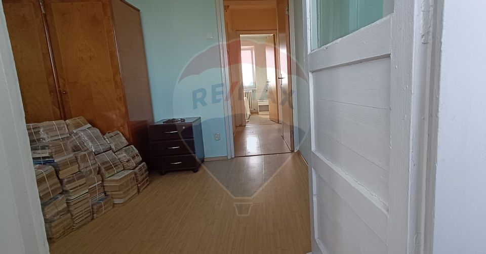 4 room Apartment for sale, Drumul Taberei area