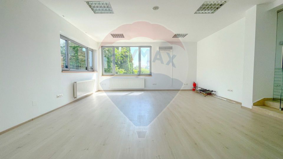 Spațiu de birouri modern, luminos, intr-o zona linistita din Brasov