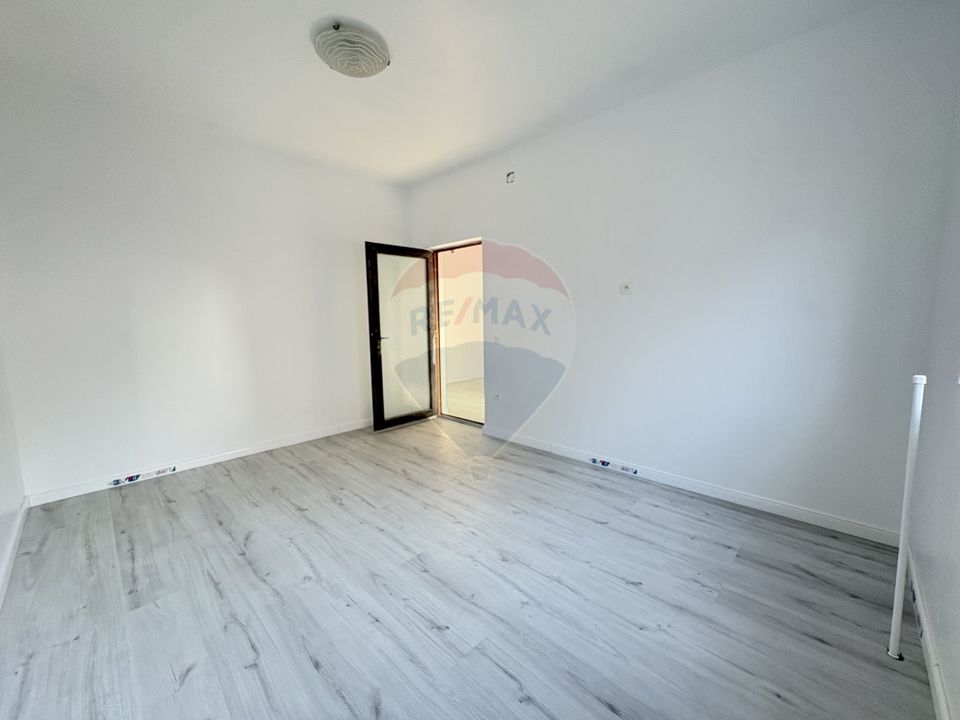 Casă de vânzare în Valu lui Traian