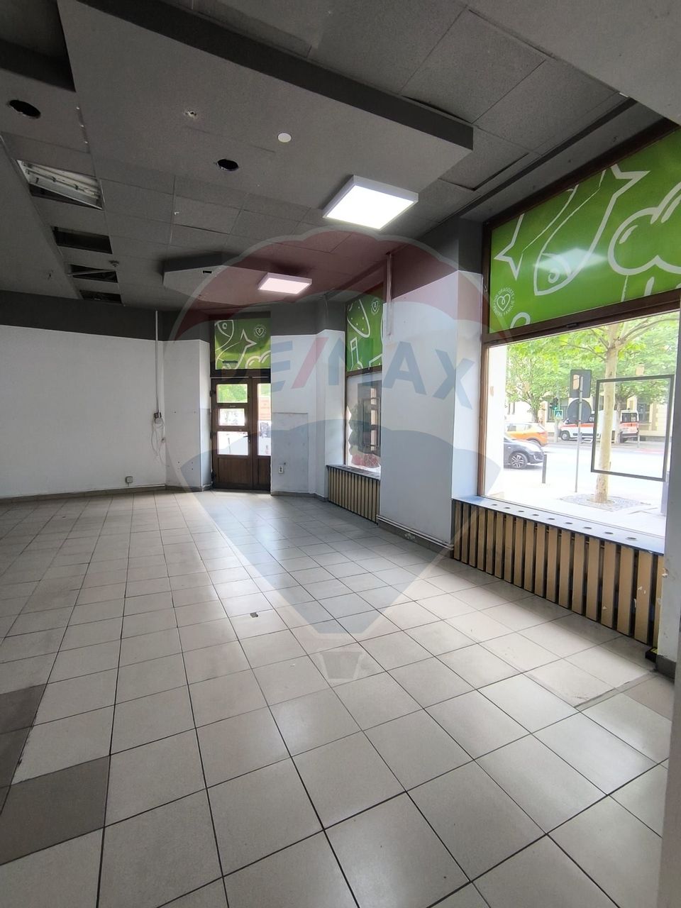 Spațiu comercial semicentral de inchiriat