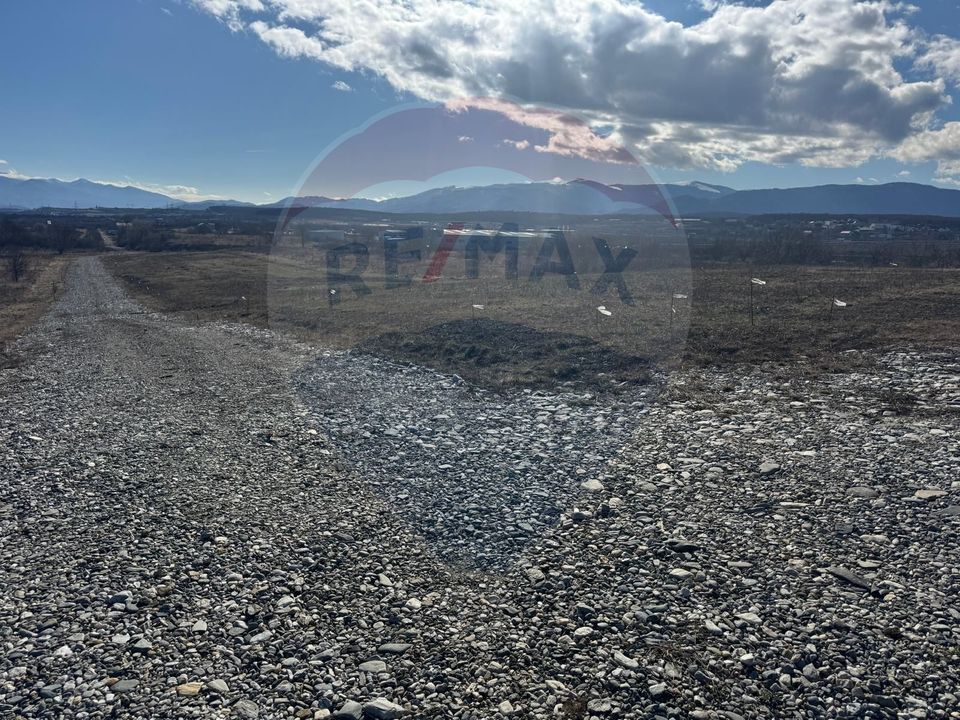 Land 418sqm Mohu / Strada Principală