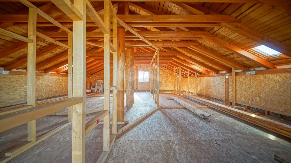 Casă -Brasov, Sanpetru