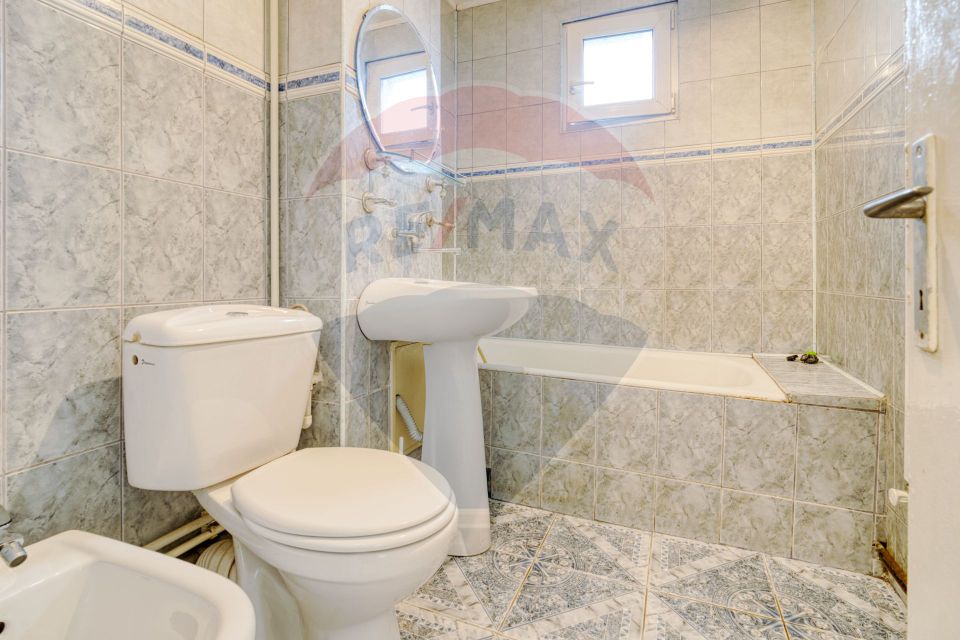 3 room Apartment for rent, Tractorul area