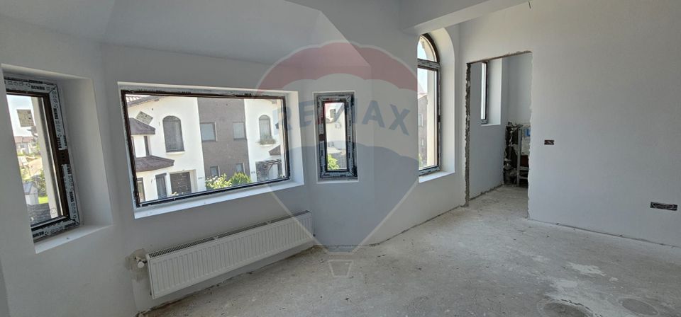 Vilă cu 4 camere de vânzare, Corbeanca