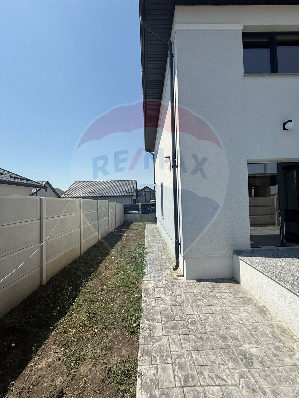 Casă / Vilă Individuala Bragadiru finisaje lux