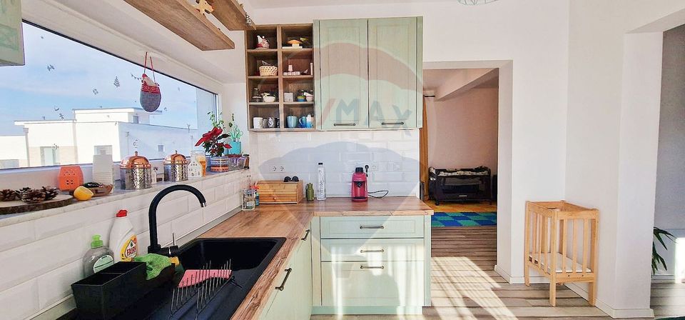 Casă Individuală la Cheie – Nouă, Ultrafinisată, zona Vivo!