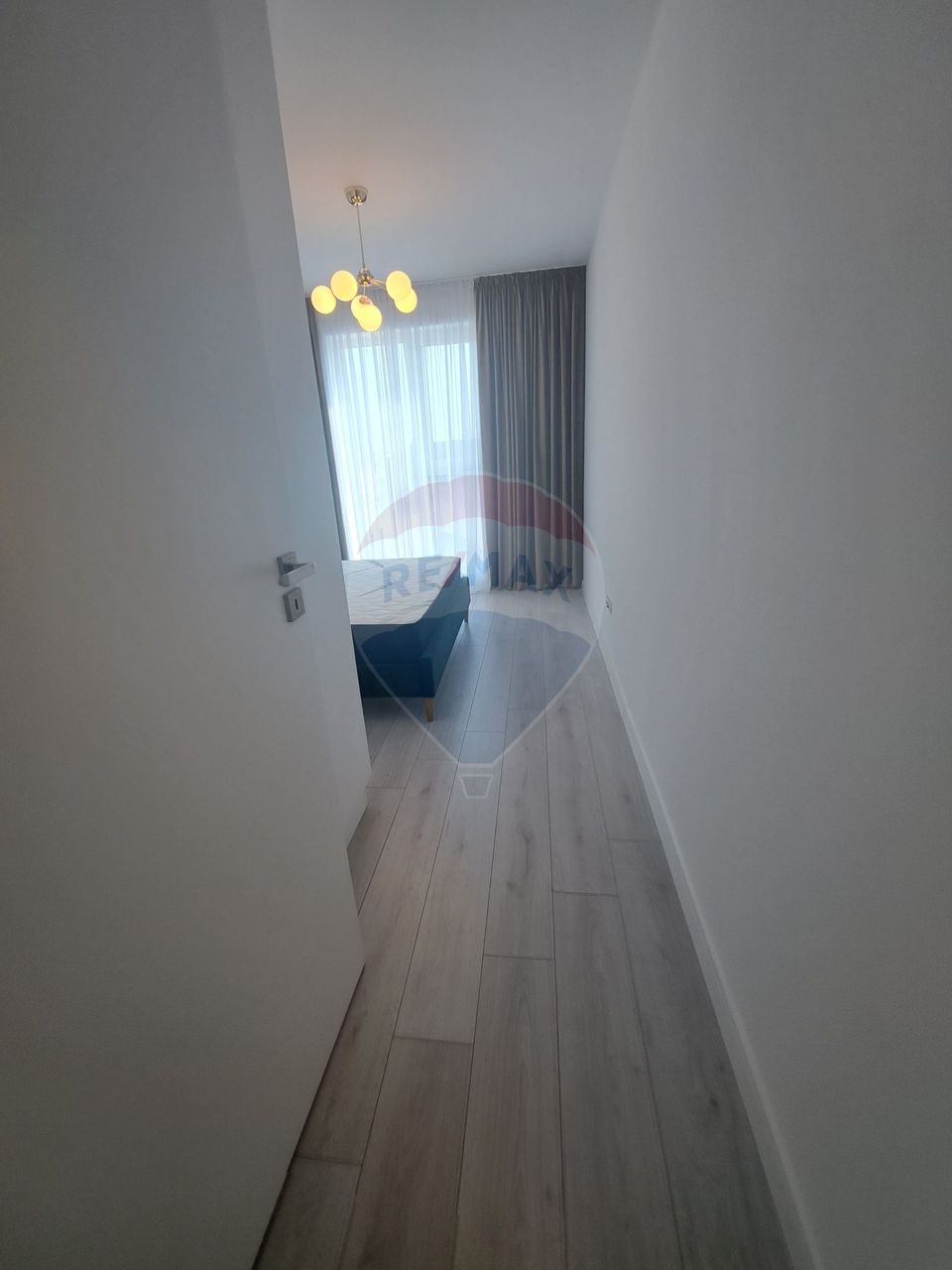 2 camere, bloc nou, loc de parcare subteran, Calea București