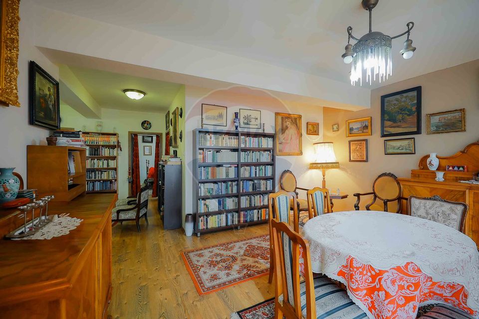 Apartment with terraces and open view, for quiet living