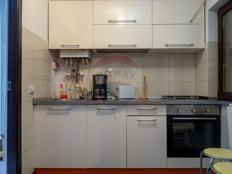 2 room Apartment for rent, Platoul Izvor area